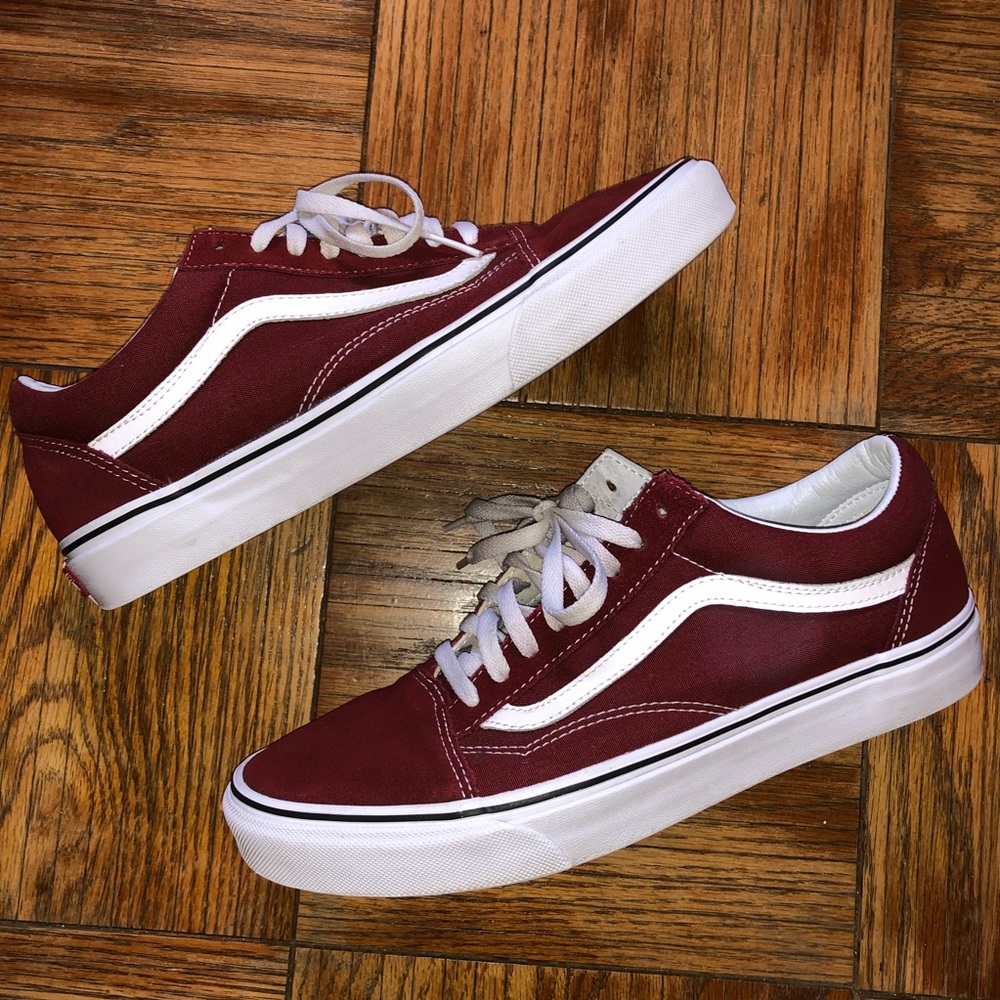 Vans Old Skools Burgandy size 10